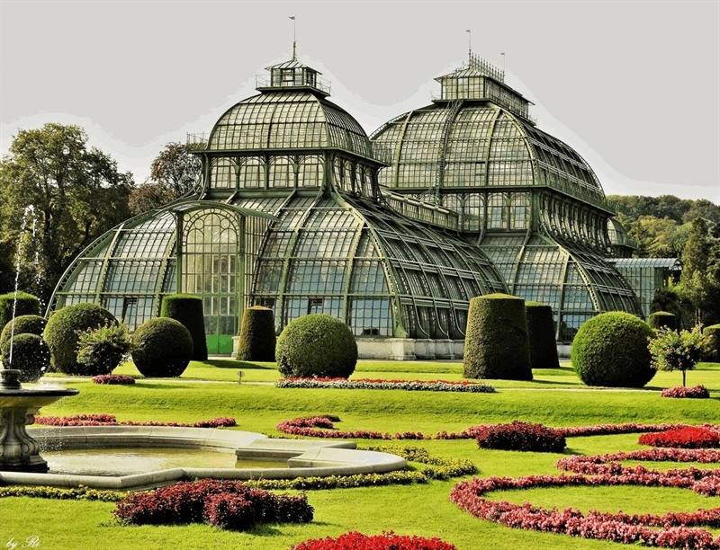 Palmenhaus Schönbrunn | Vienna, Austria | Travel BL