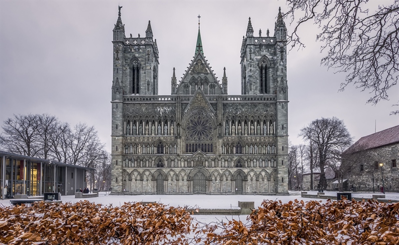 Nidaros Cathedral | Trondheim, Norway | Travel BL