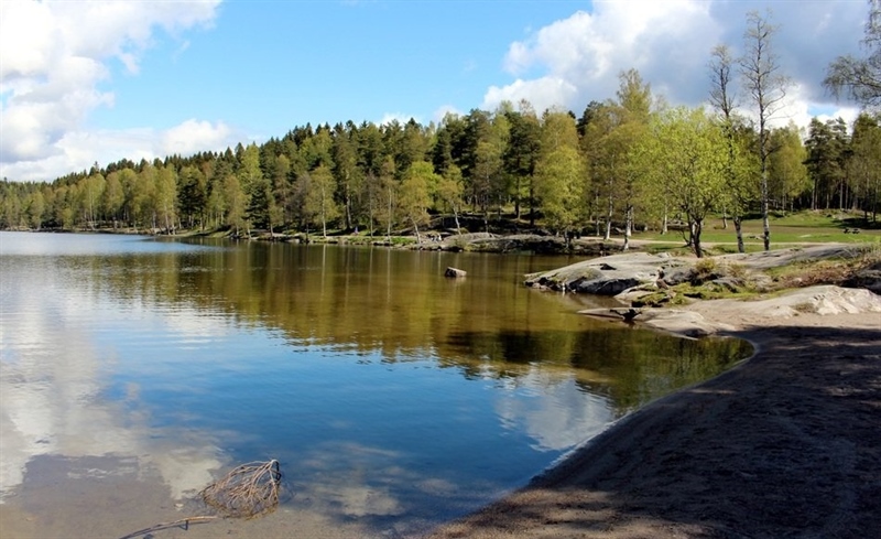 Sognsvann Lake | Oslo, Norway | Travel BL