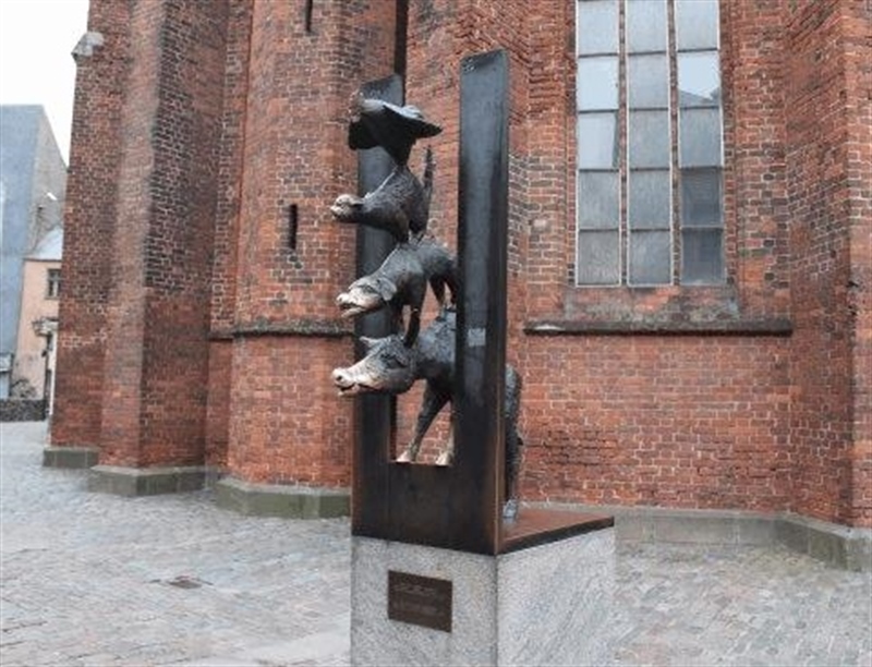 Bremen Town Musicians | Riga, Latvia | Travel BL