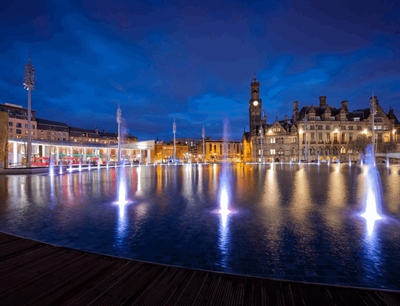 Mirror Pool | Bradford, England,UK | Travel BL