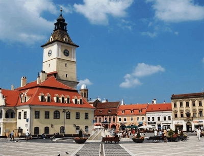 Piata Sfatului | Brasov, Romania | Travel BL