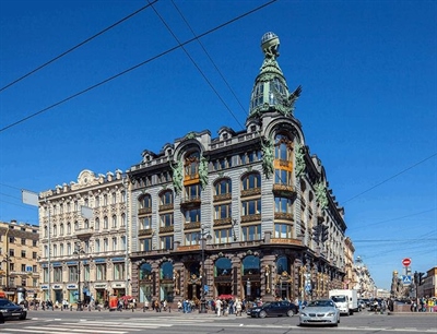 Nevsky Prospect | St. Petersburg, Russia | Travel BL