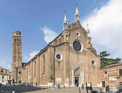 Basilica dei Frari (Basilica di Santa Maria Gloriosa dei Frari) | Venice, Italy | Travel BL