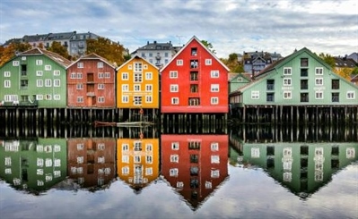 Bakklandet | Trondheim, Norway | Travel BL