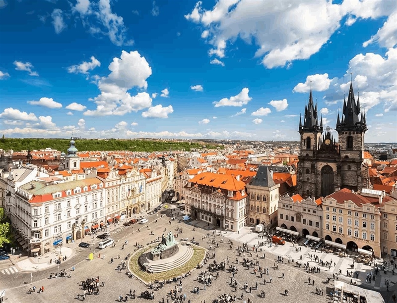 Prague Old Town Square | Prague, Czech Republic | Travel BL